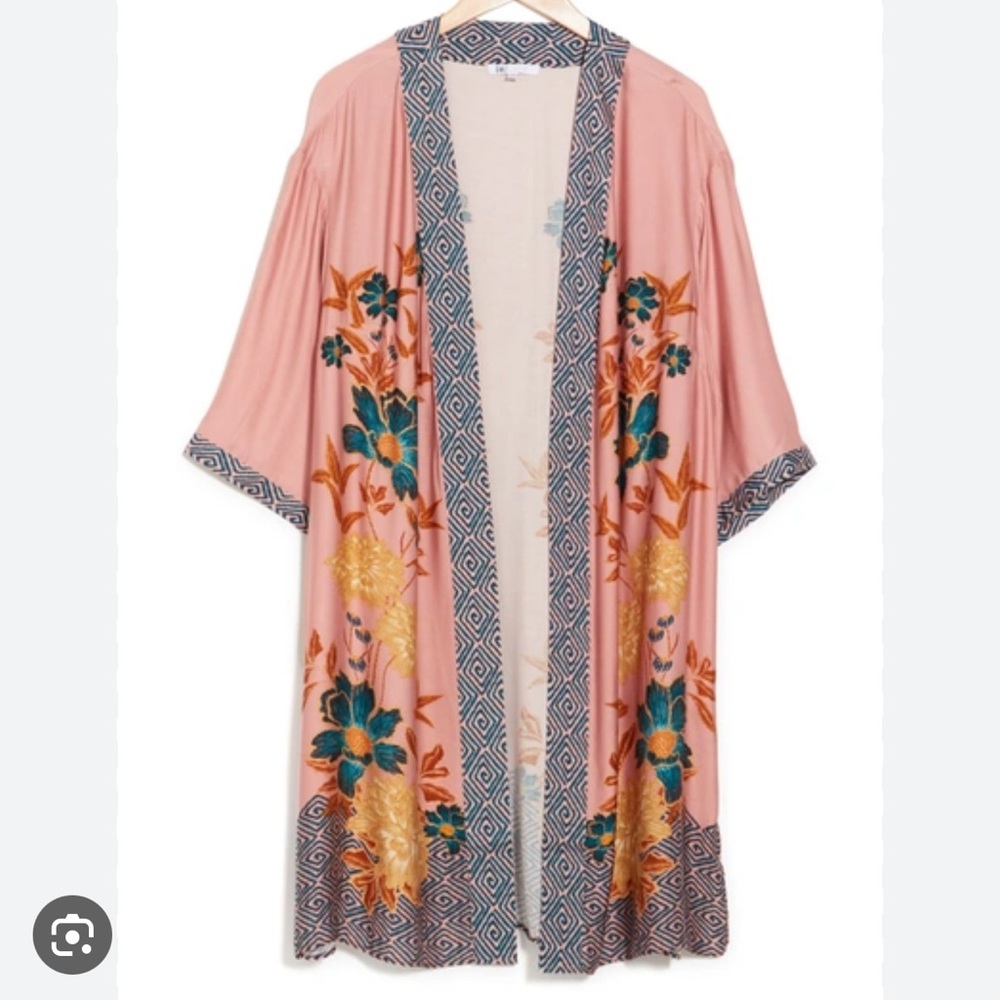 DR2 By Daniel Rainn Floral Kimono Size XS-S